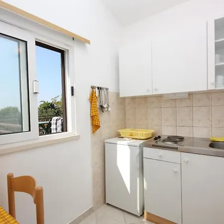 With Parking Space Maslinica, Solta - 5184 شقة Grohote